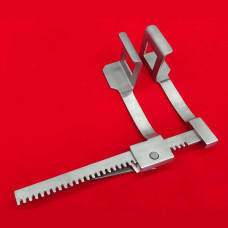 Finochietto Retractor - 8.5"